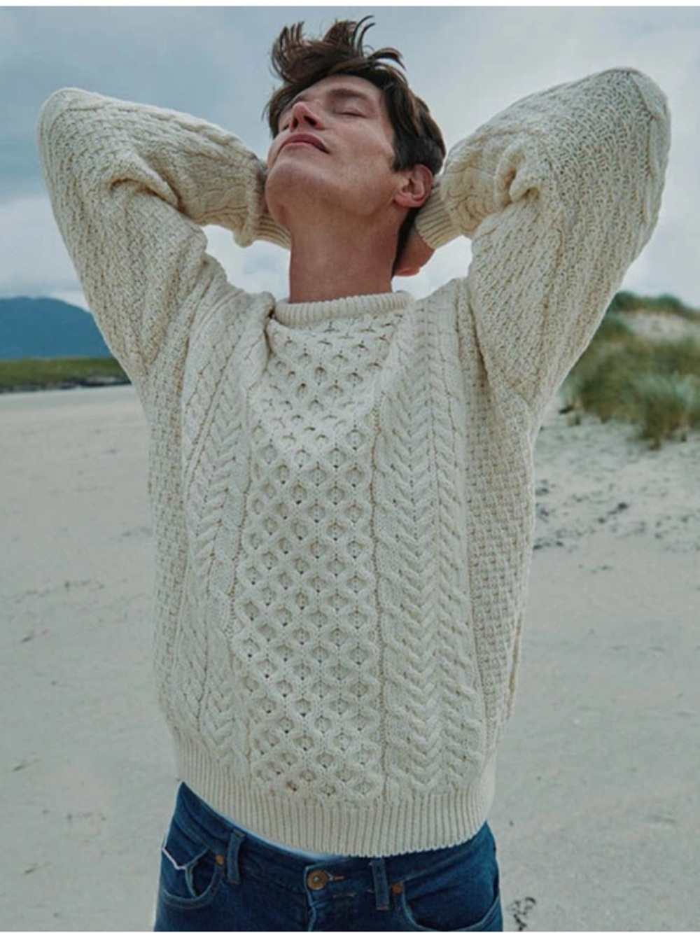 Vintage Chunky Cable Knit Wool Aran Irish Fisherman Sweater Size Small